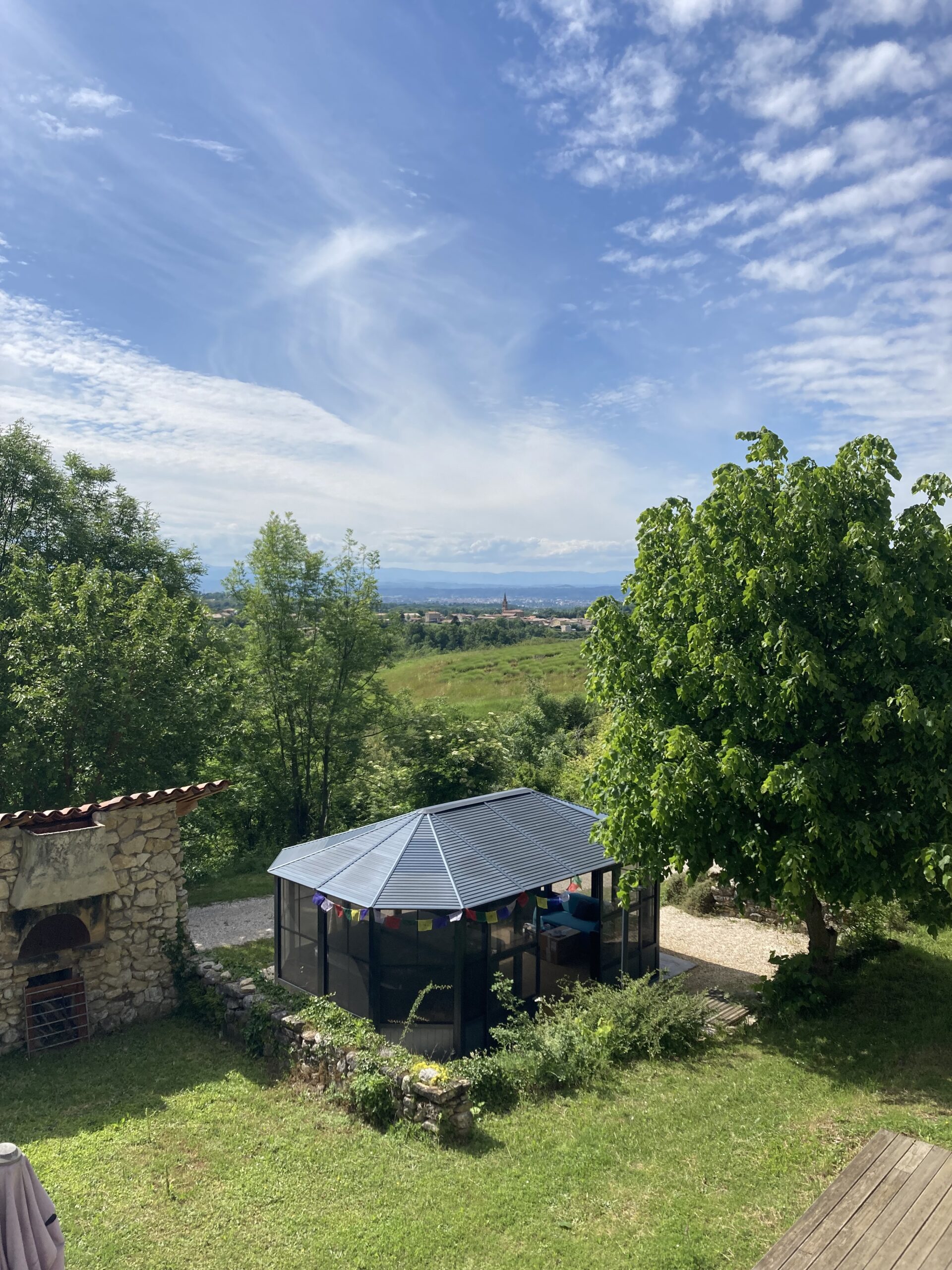 Séjour Ressource Drôme vue Saint Maman et jacuzzi